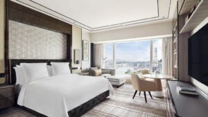 Staycation優惠 Room at Four Seasons Hong Kong